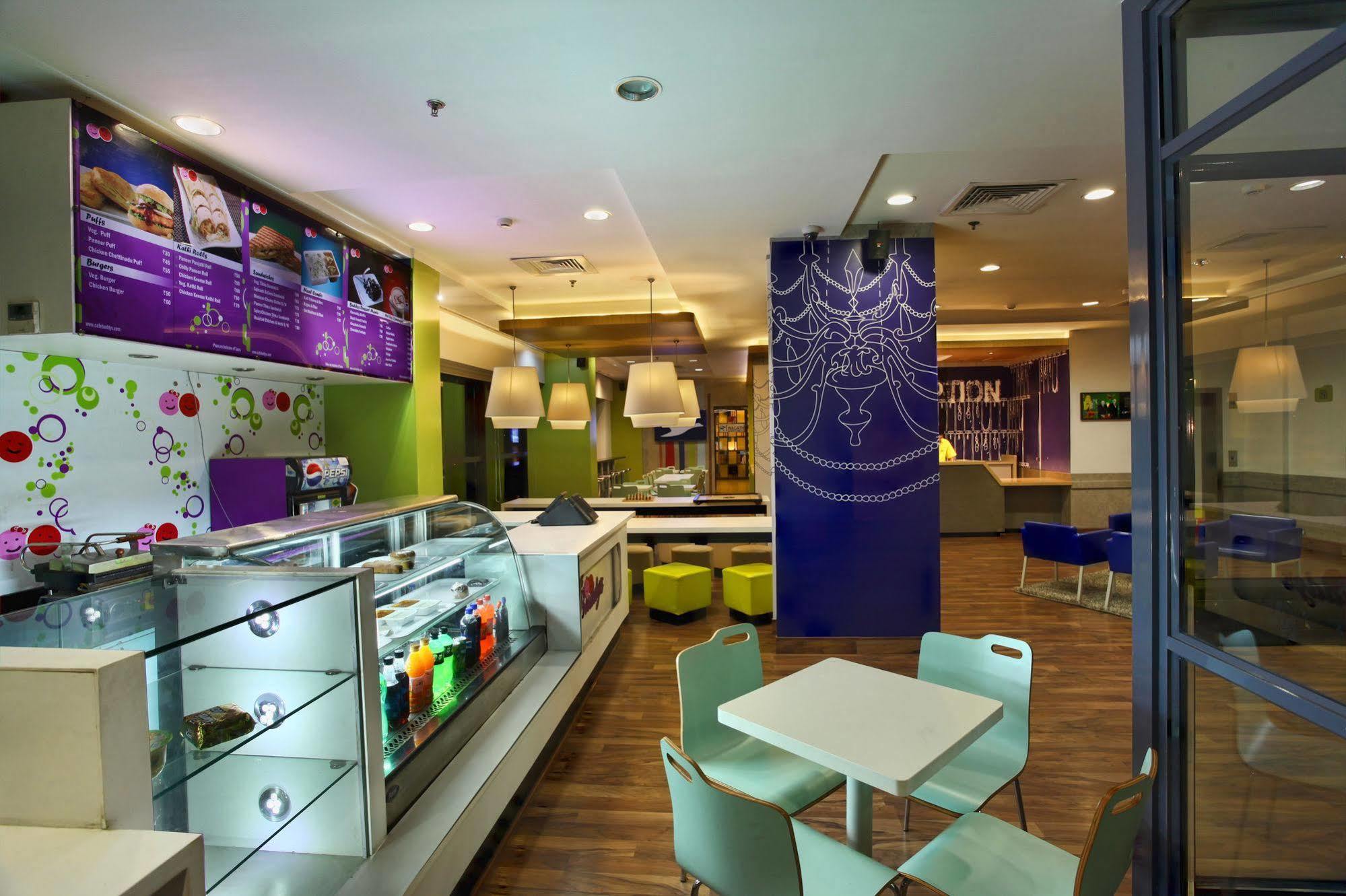 Hotel Caspia Pro Greater Noida Zewnętrze zdjęcie